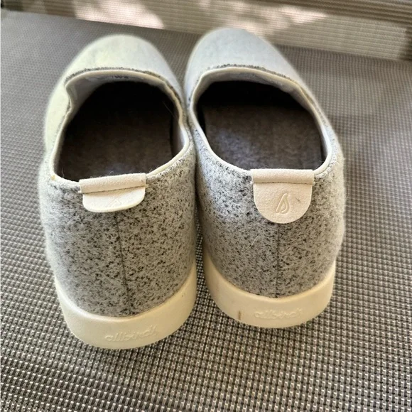 Allbirds Shoes - Picture 3 of 4